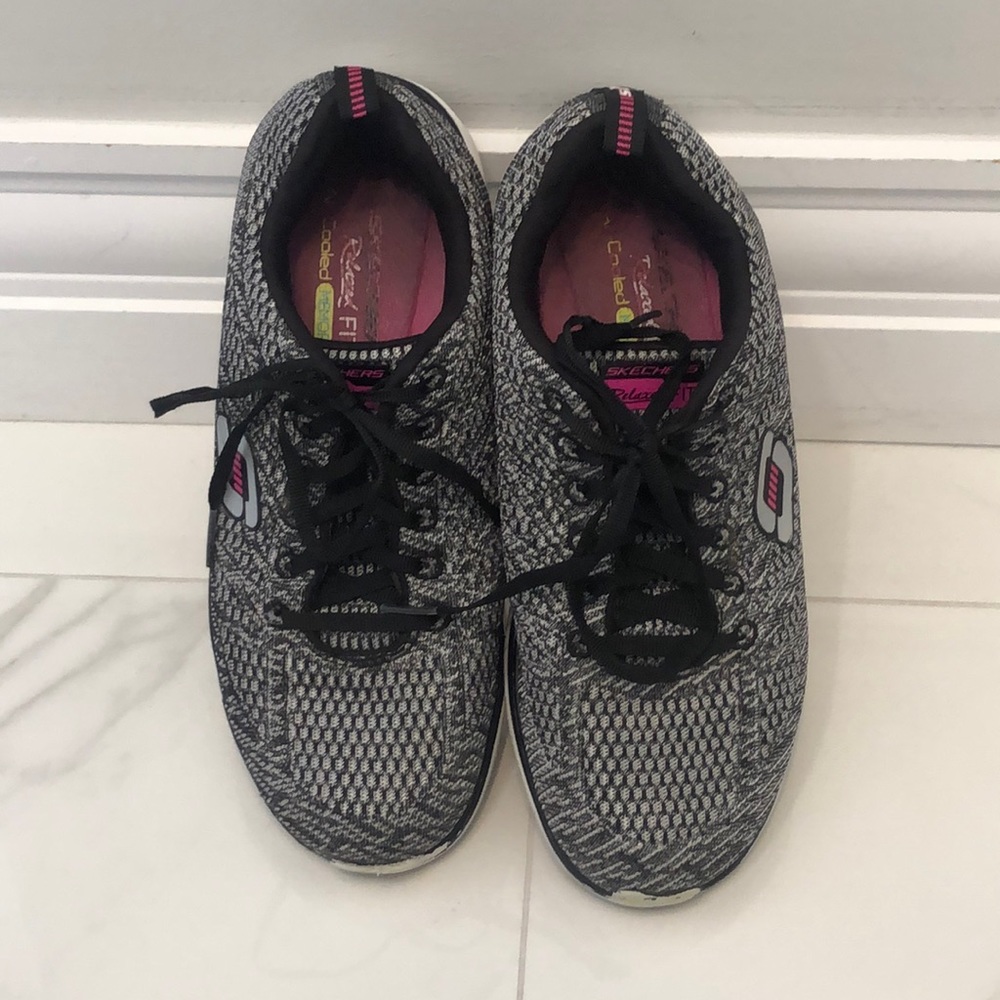 Sketchers Fit Cooled Foam Running Shoes